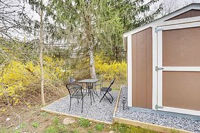 10 Mi to Dia Beacon: Dog-friendly Fishkill Home!