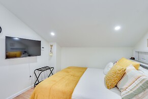 10 Mi to Dia Beacon: Dog-friendly Fishkill Home!