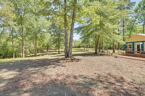 Quiet Hemphill Cabin Retreat Near Toledo Bend Lake