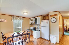Nancy Cabin w/ Fire Pit Near Lake Cumberland!