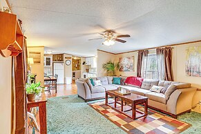 Nancy Cabin w/ Fire Pit Near Lake Cumberland!