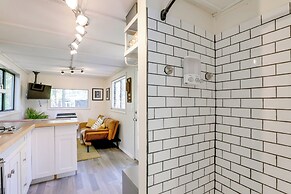 Hike On-site: Georgia Tiny Home on Farm Retreat