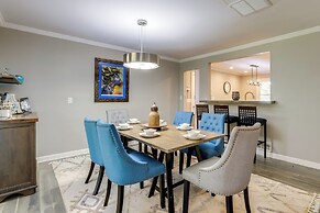 Hot Tub & Hiking Trails: Luxe Georgia Farm Retreat