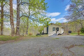 Serene Roseland Retreat Near Wintergreen Resort!