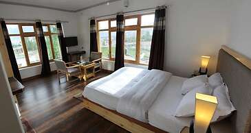 Hotel Leh Residency