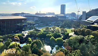 Excellent location Darling harbour