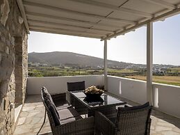 Myrsini Traditional Hillside Cottage