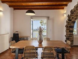 Myrsini Traditional Hillside Cottage