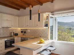 Myrsini Traditional Hillside Cottage
