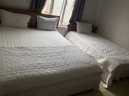 Huy Hoang Airport Hotel