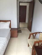 Huy Hoang Airport Hotel