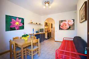 Relax in our Flat With Garden by the Beach