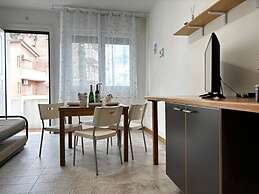 Relax in our Flat by the Beach