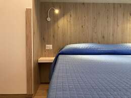 Modern Flat Close to the Center - Beahost