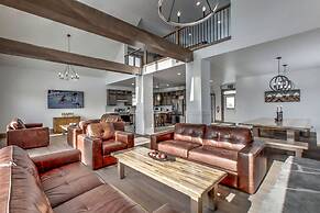 Brand New 7 bdrm Luxury Cottage with Private Beach Access, BBQ,7.5 bat