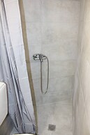 Amazing Studio Next To Center Only 10 Minutes Walk