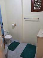 Choc Amazing Beach Apartment 1