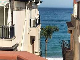 Blue Note Giardini Naxos