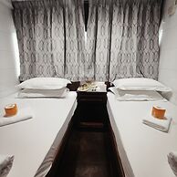 FOUR SEASONS HOSTEL