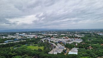 The Cozy Rooms at The Ayoma Residence