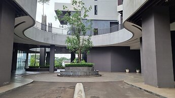 The Cozy Rooms at The Ayoma Residence