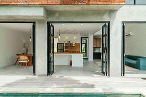 Umalas Living Managed By CPM Bali