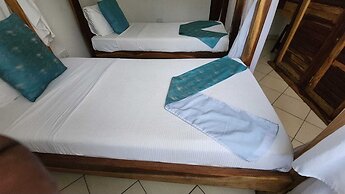 Lux Suites Diani Airstrip Villas