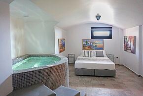 Golden Moments Luxury Stone Villas.