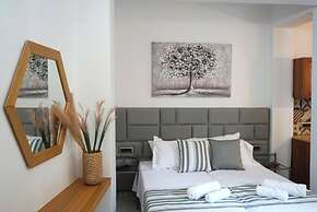 Golden Moments Luxury Stone Villas.