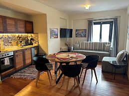 Golden Moments Luxury Stone Villas.