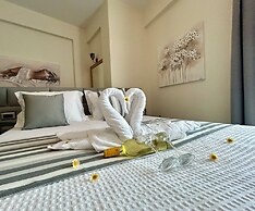 Golden Moments Luxury Stone Villas.