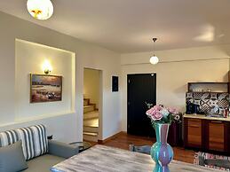 Golden Moments Luxury Stone Villas.