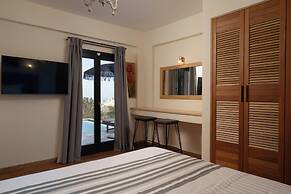 Golden Moments Luxury Stone Villas.