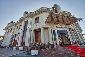 COMFORT HOTEL SAMARKAND