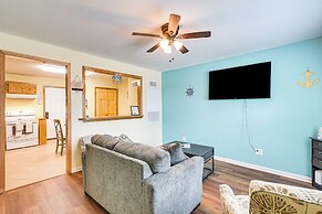 1 Mi to Historic Pleasure Pier: Galveston Home