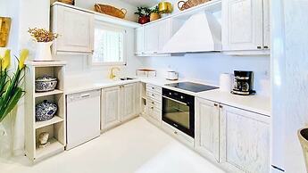 Azure Horizon Suites & Villas - Mykonos