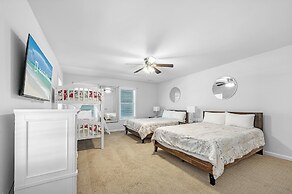 The Sandy Fox East with Pool