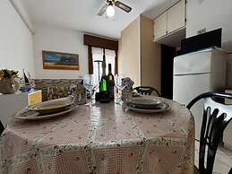 Renovated Apartment in Rosolina