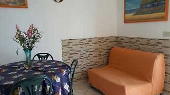 Flat in a Villa Surrounded by Garden