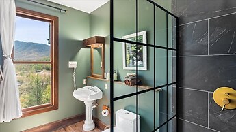 Laurel Valley Mountain Retreat