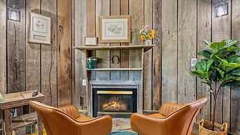 Laurel Valley Mountain Retreat