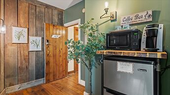 Laurel Valley Mountain Retreat