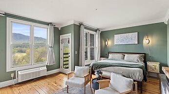 Laurel Valley Mountain Retreat