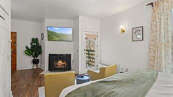 Laurel Valley Mountain Retreat