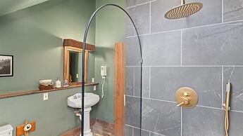 Laurel Valley Mountain Retreat