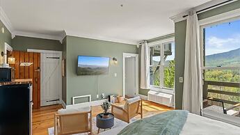 Laurel Valley Mountain Retreat