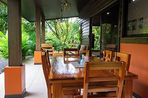 Los Lagos Casas de Campo