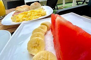 Hotel Madrigal Manta Beach