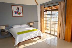 Hotel Madrigal Manta Beach