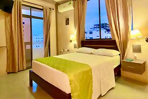 Hotel Madrigal Manta Beach